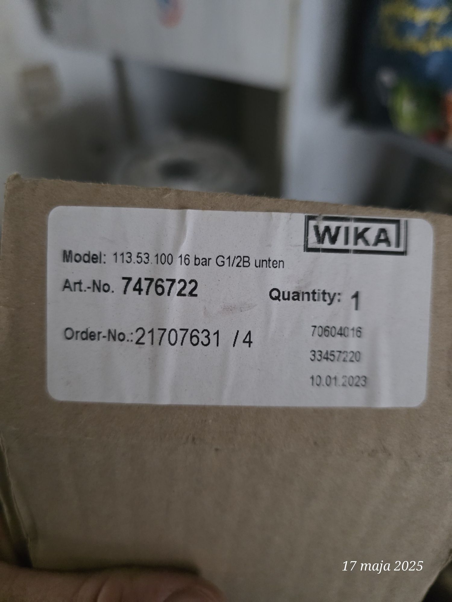 0-16BAR G1/2" Manometr glicerynowy WIKA 100mm 113.53.100 M100R/G EN837