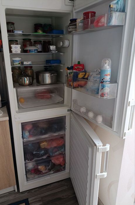 Холодильник Whirlpool б/у