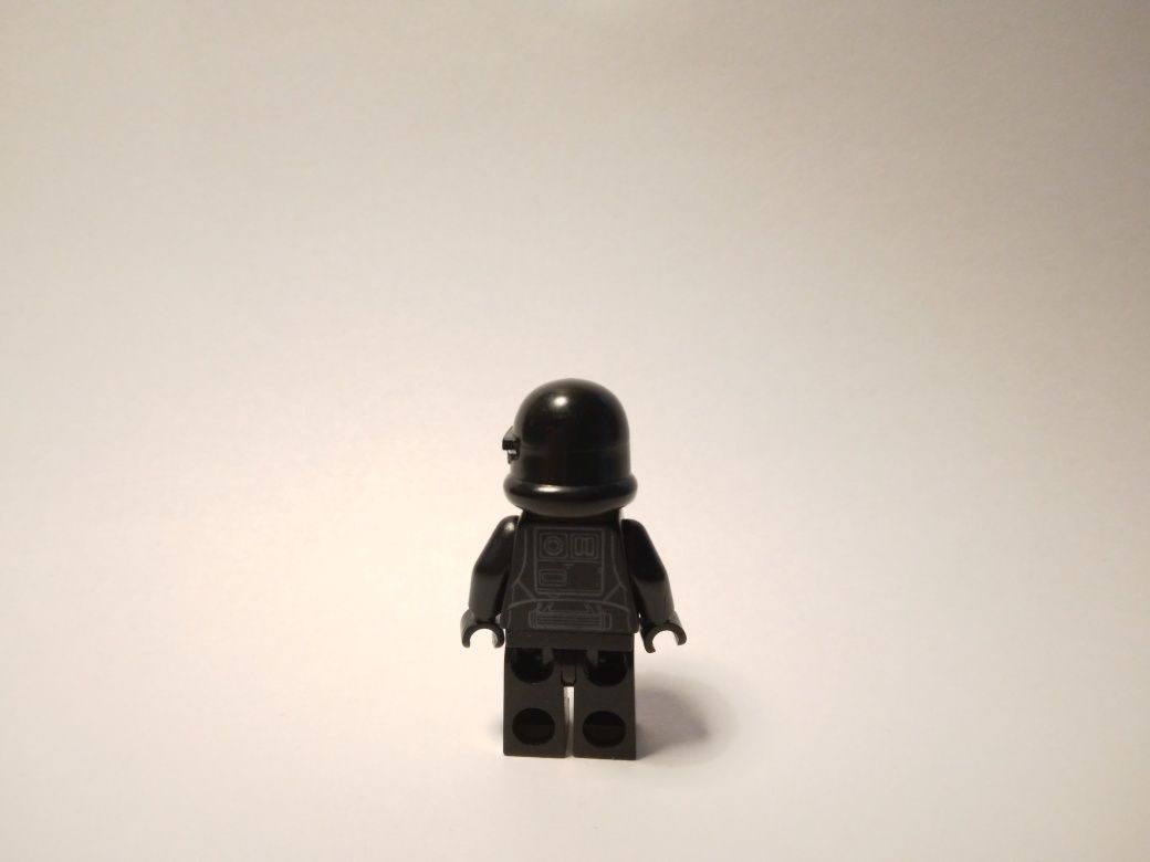 Imperial Death Trooper - Minifigurka Lego Star Wars
