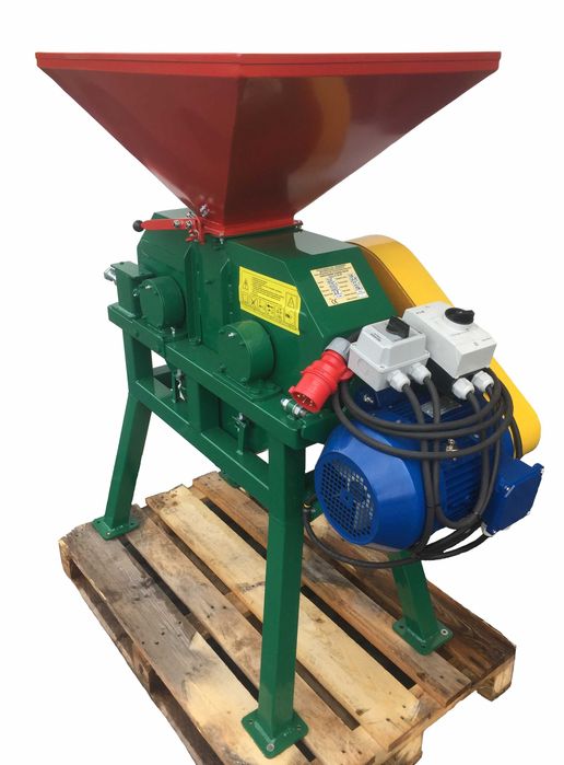 Gniotownik do zboża WALCOWY śrutownik zgniatacz ziarna GZ05 200 5,5 kW