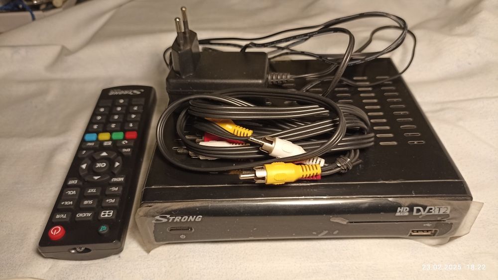 Тюнер Т2 strong 8502 с выходом HDMI