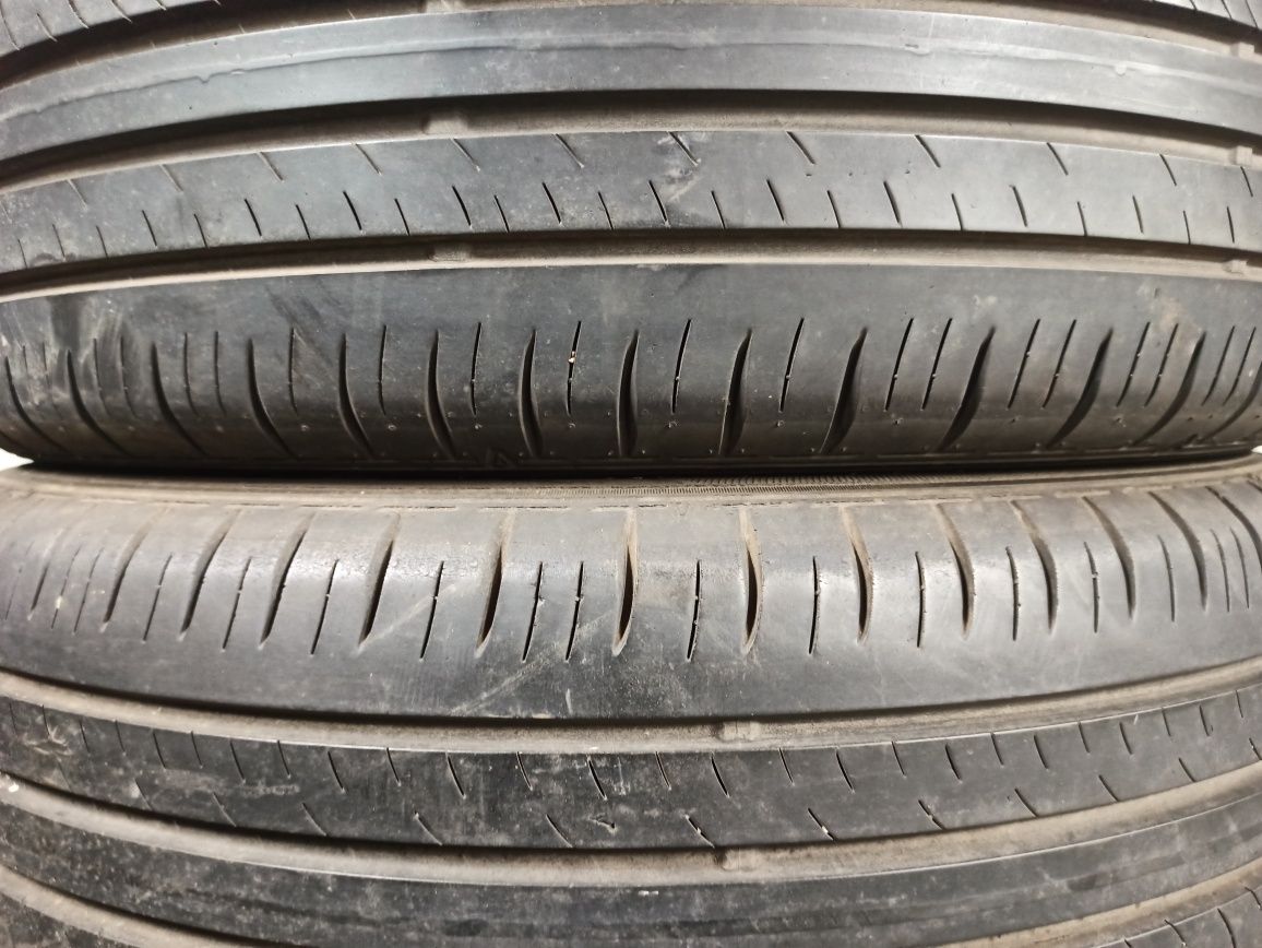 016 TSM Para Opon 215/60/R17 96H Dunlop Enasave EC300+ Rok 17