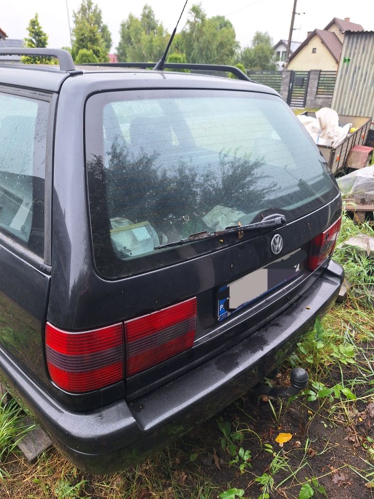 Passat b4 1.6 lpg kombi 1996