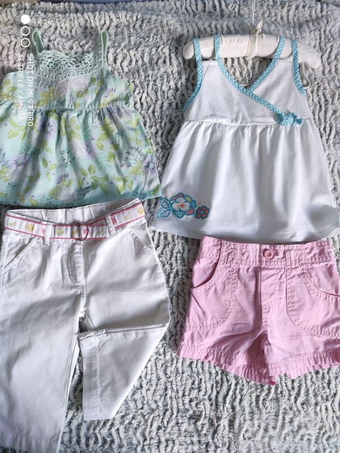 Spodnie capri markowe Janie and Jack, 2 bluzeczki -zestaw 18-24m USA