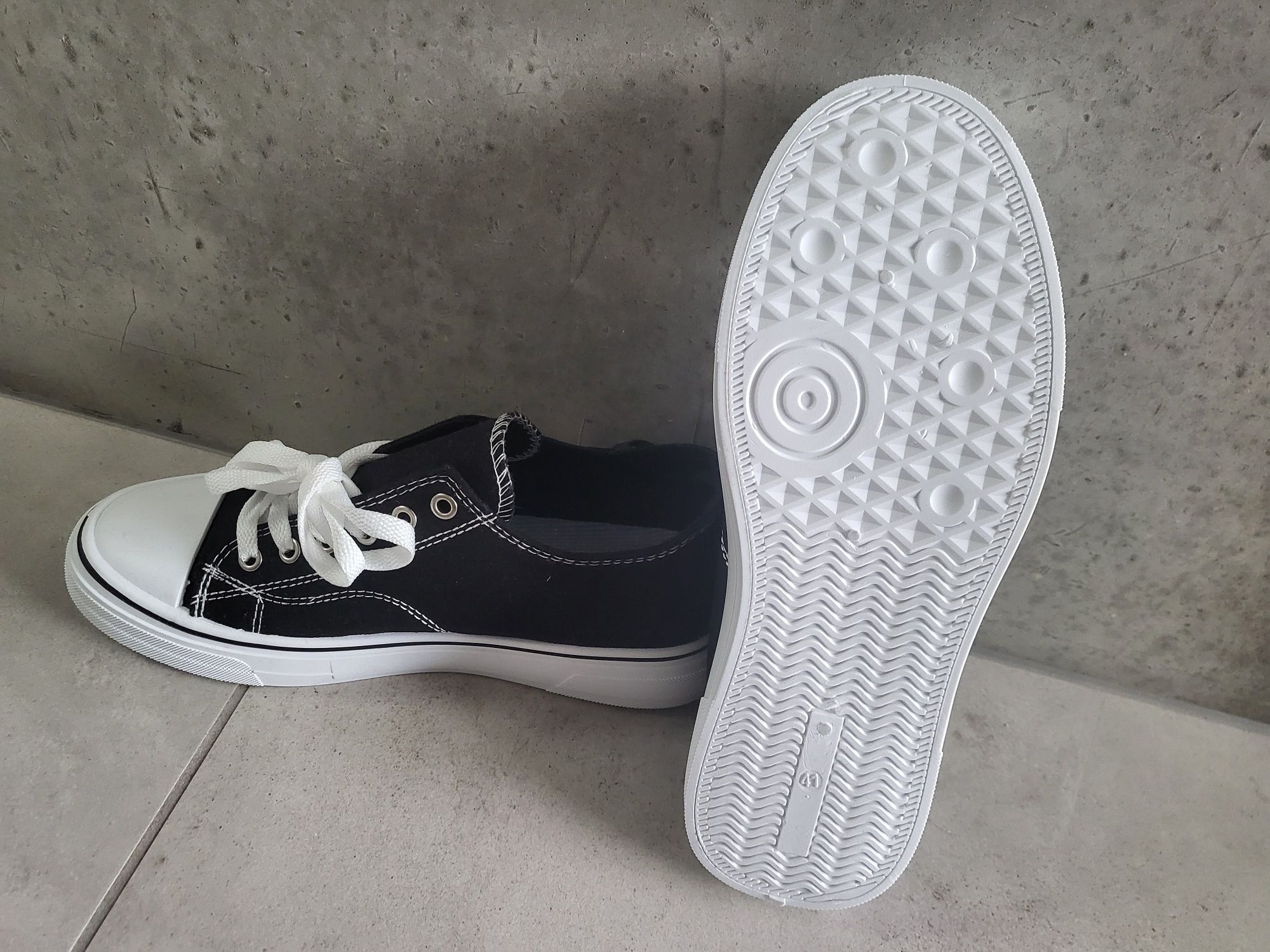 Trampki czarne jak Converse r.41