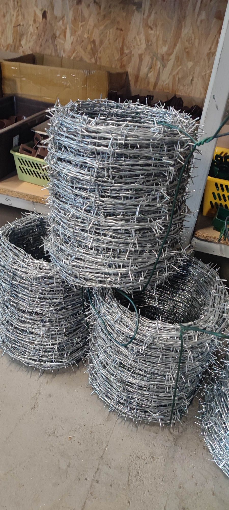 Drut kolczasty ocynk 1,6mm 5kg (110mb)