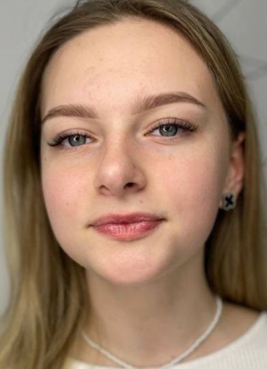 Репетитор: іврит, ﻿шведська, ﻿фінська, ﻿грецька мови