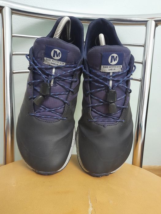 MERRELL..взутя для бігу стан хороший розмір 43 довж.уст.27.см