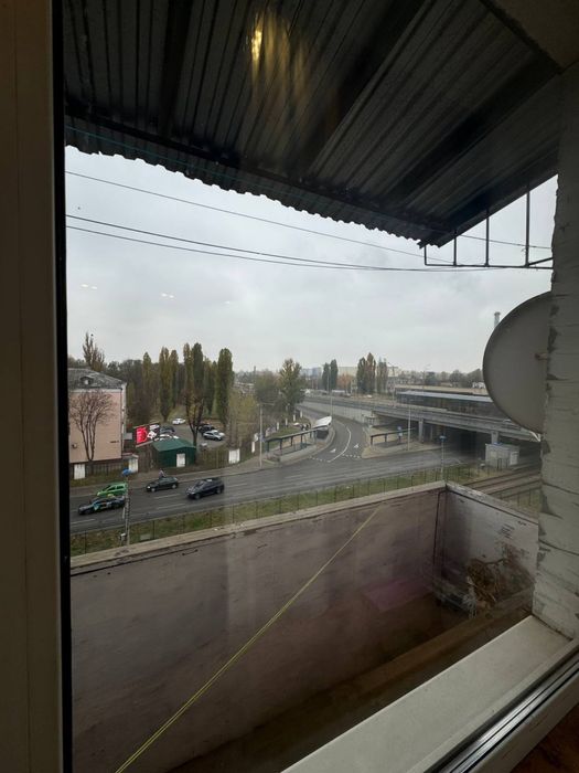 без %  трикімнатна Соломʼянський район по вул. Вацлава Гавела 57/38