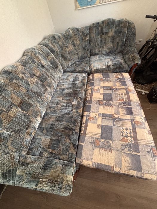 Продам диван раскладной бу