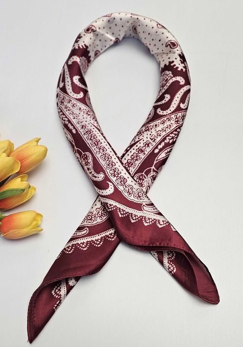 Burgundowa apaszka chusta na szyję we wzór Paisley łezki