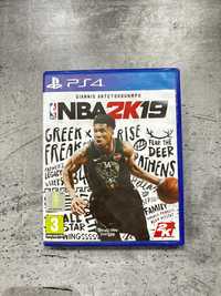 Gra NBA 2k19 na konsole PS4
