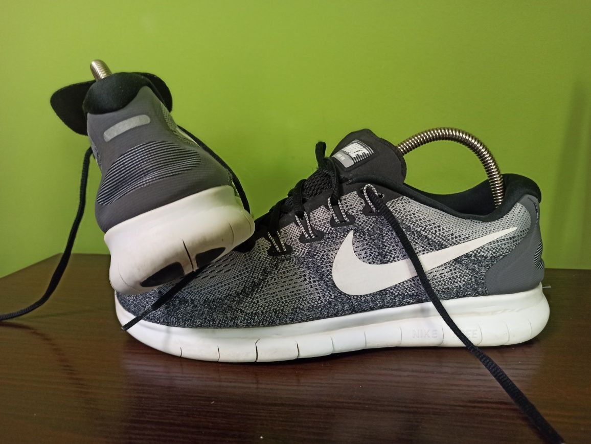 Кросівки Nike Free RN р.44,5