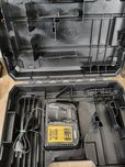 DeWalt ładowarka oryginalna walizka