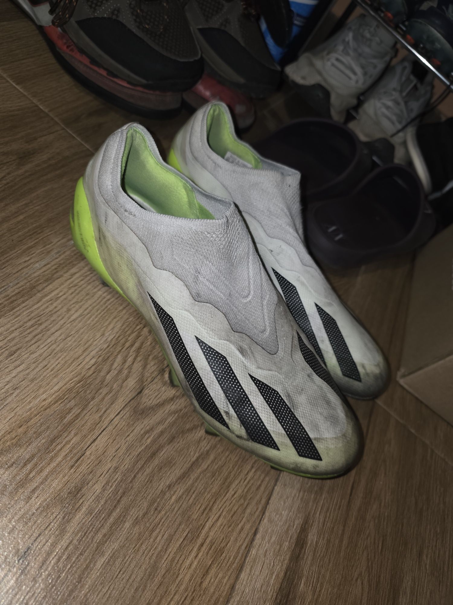 Chuteira Adidas crazyfast 42