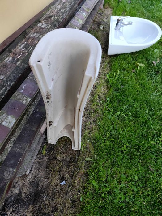 Umywalka używana Cersanit 60 cm