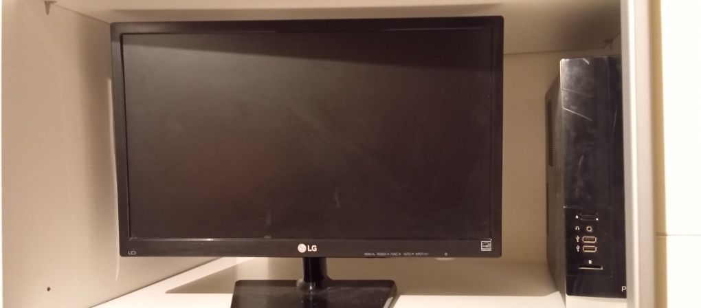 Monitor LG plus komputer hp