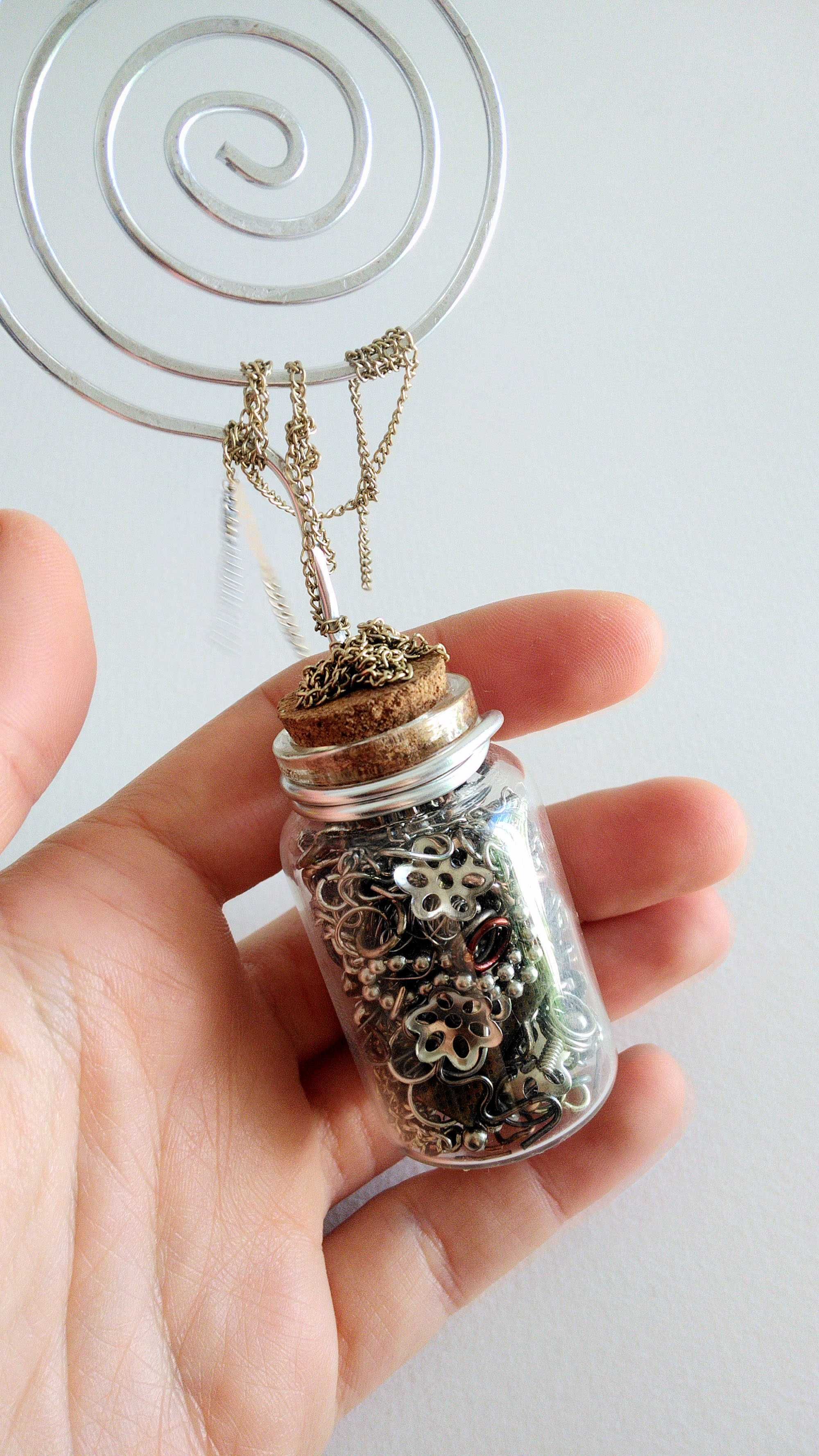 Suporte de fotos recados para secretária inspiração steampunk