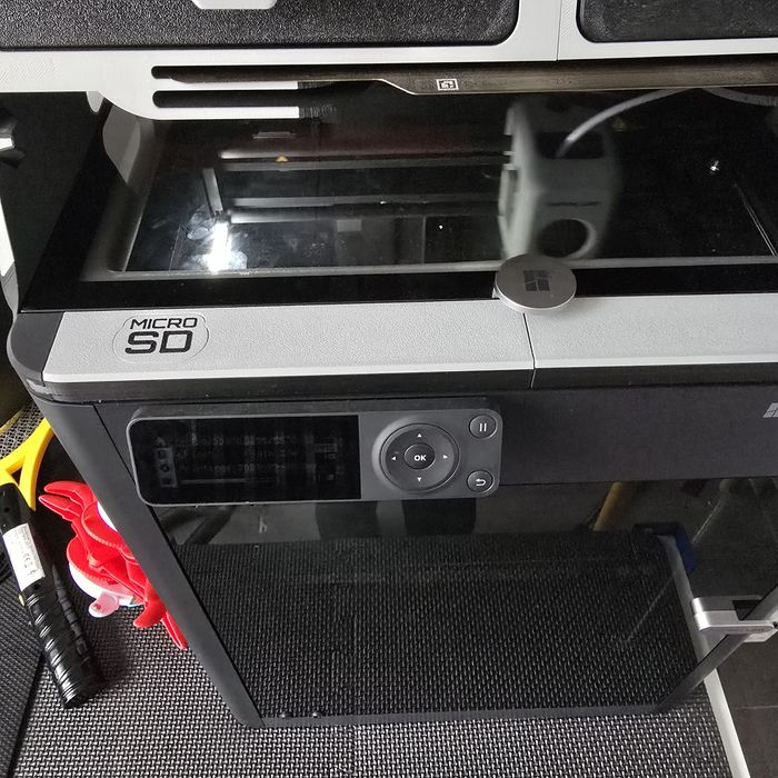 Bambu Lab P1S + AMS + Smooth PEI + Mods