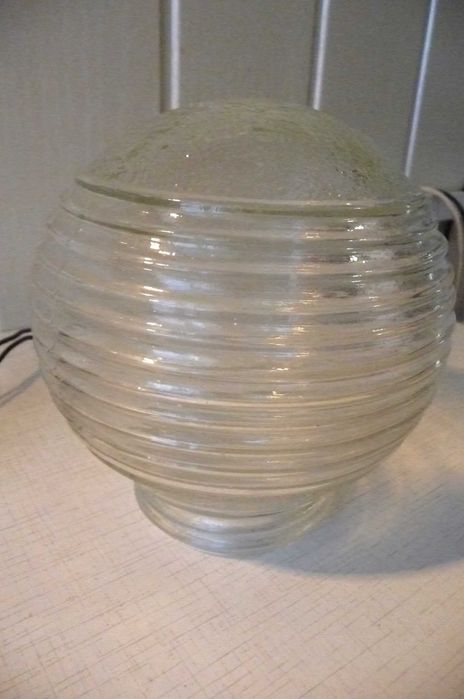 Lampa sufitowa, szklany klosz, antyk PRL