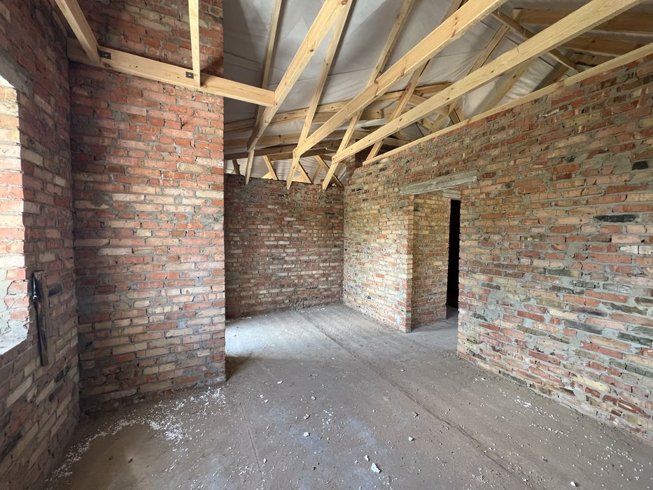 Продам дуплекс 110 кв.м., 3 кімнати, 2 сотки Zarvantsi