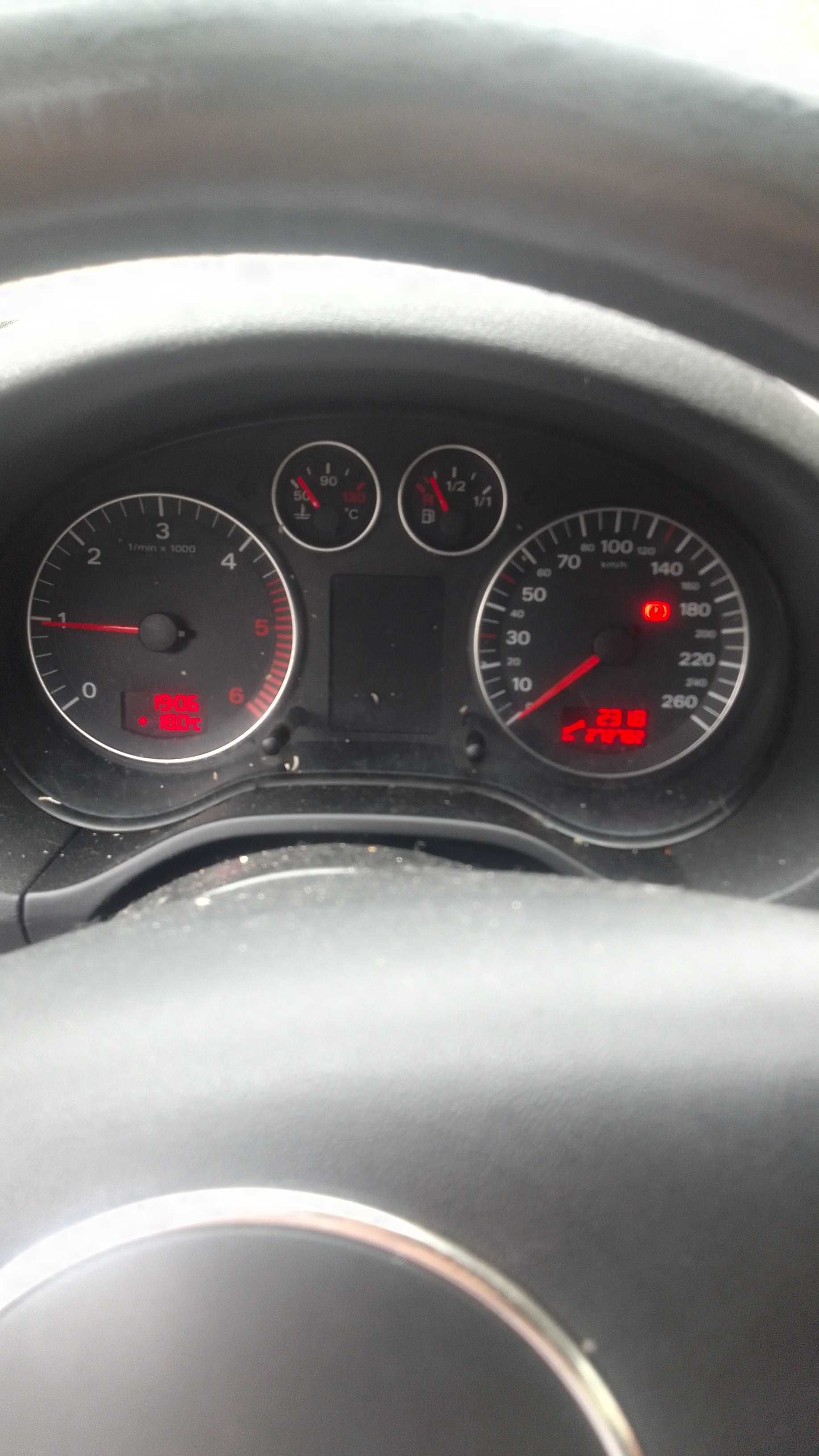 Audi A3 1.9 tdi 3portas 5 lugares