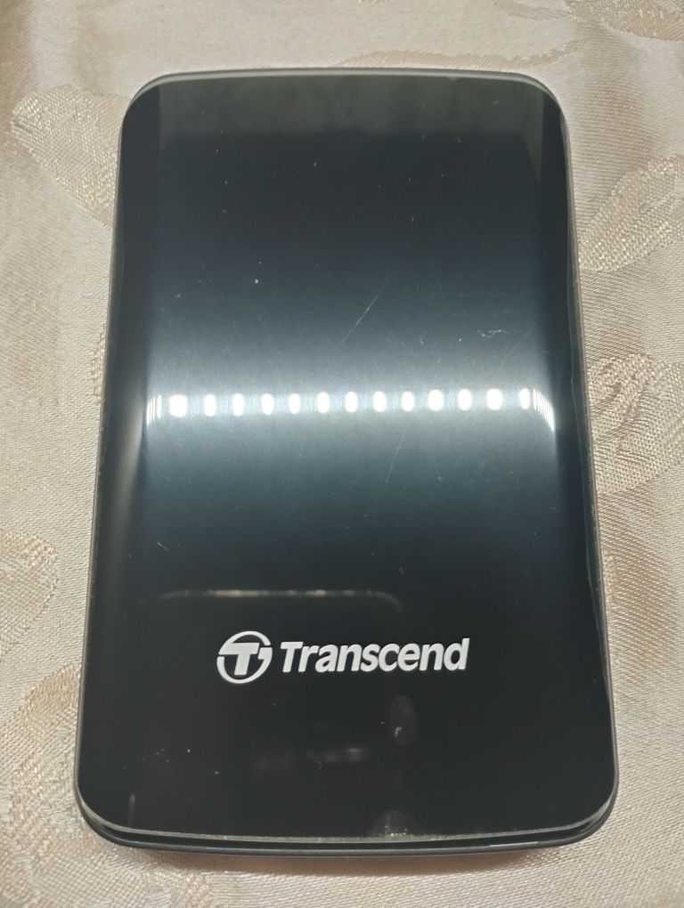 Продам внешний накопитель Transcend 500 GB.