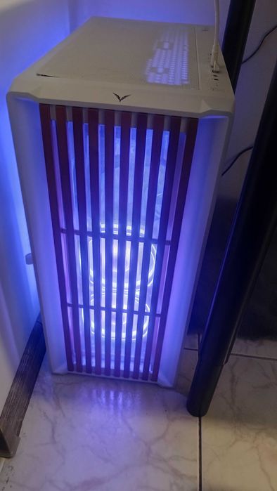 Komputer I9-13900kf, Z790, 4070 Ti SUPER, DDR5 32GB RAM, XPG 1TB, 850W