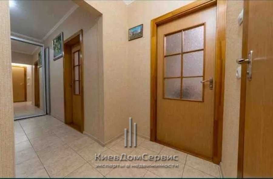 Продам 1 кімнатну Позняки Дарницький Пчілки, 2Б