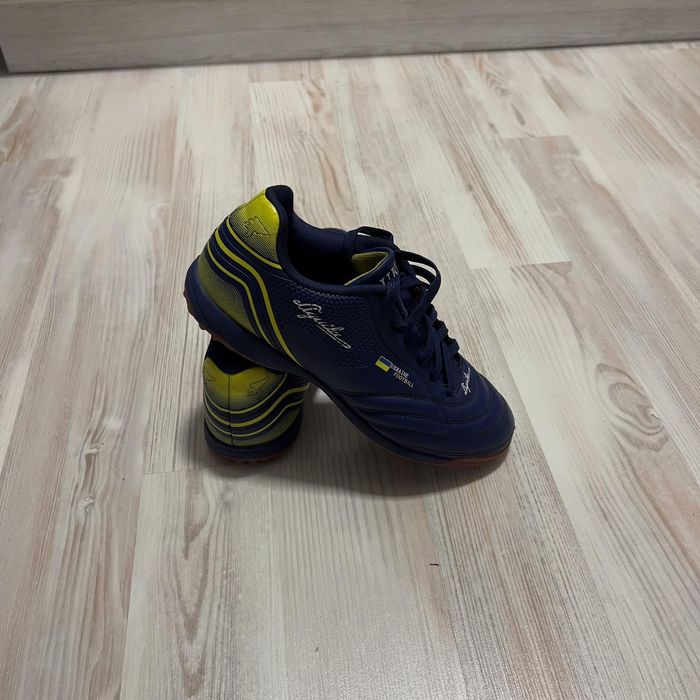 Кросовки мальчик