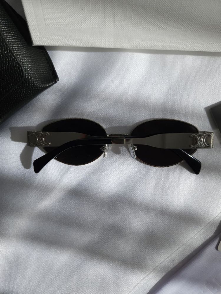 Сонцезахисні окуляри в стилі Сеlinе
