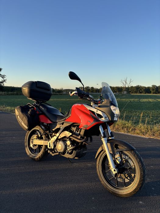 Aprilia Pegaso 660 Strada