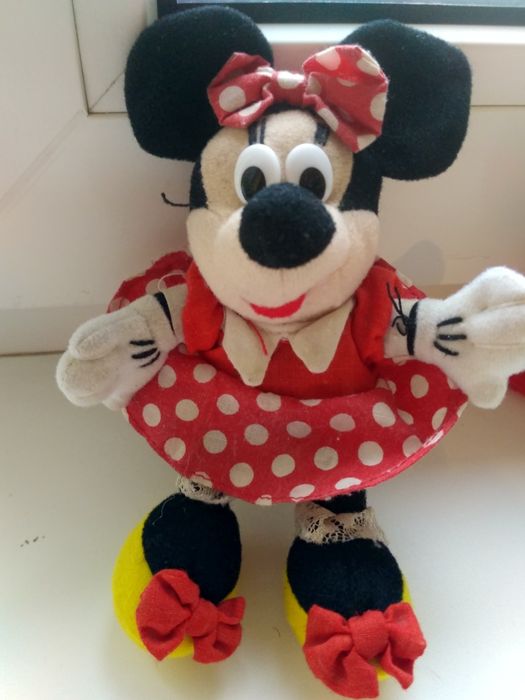 Много ярких игрушек