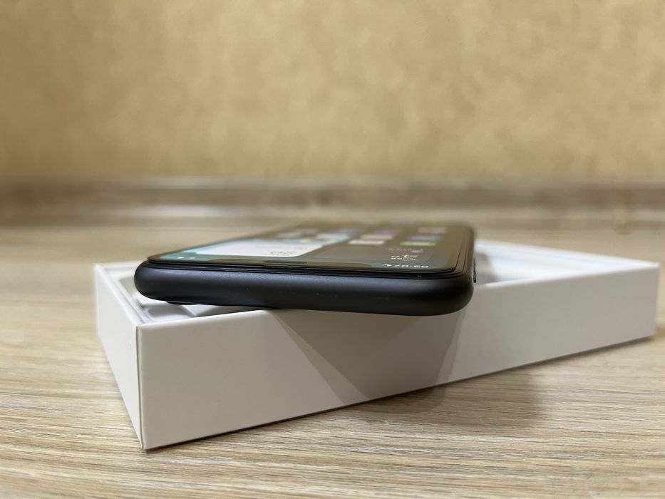 Iphone 11 Black, 128 gb IDEAL
