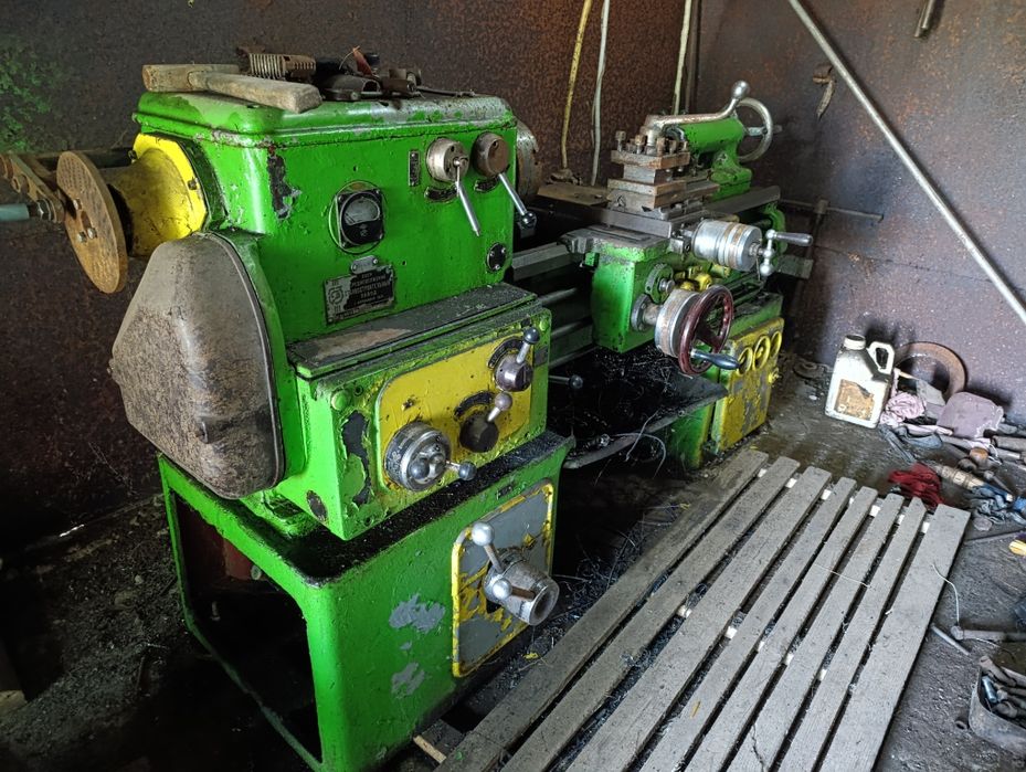 Токарный станок 1а616