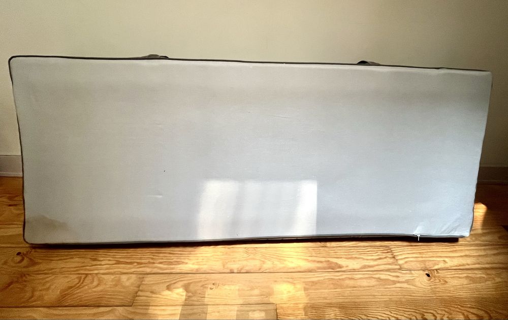 Cama Neiden 90x200cm (estrado e colchão)