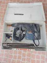 Martelo perfurador SDS max BOSCH GBH 5-40 DCE