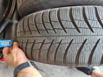 Резина зима 195.65.15 bridgestone