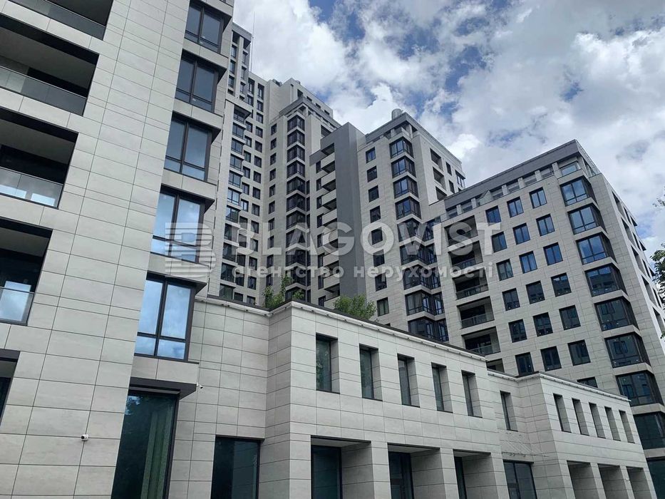 2к квартира без ремонту жк"Crystal Park Tower" мШулявська 5хв пішки