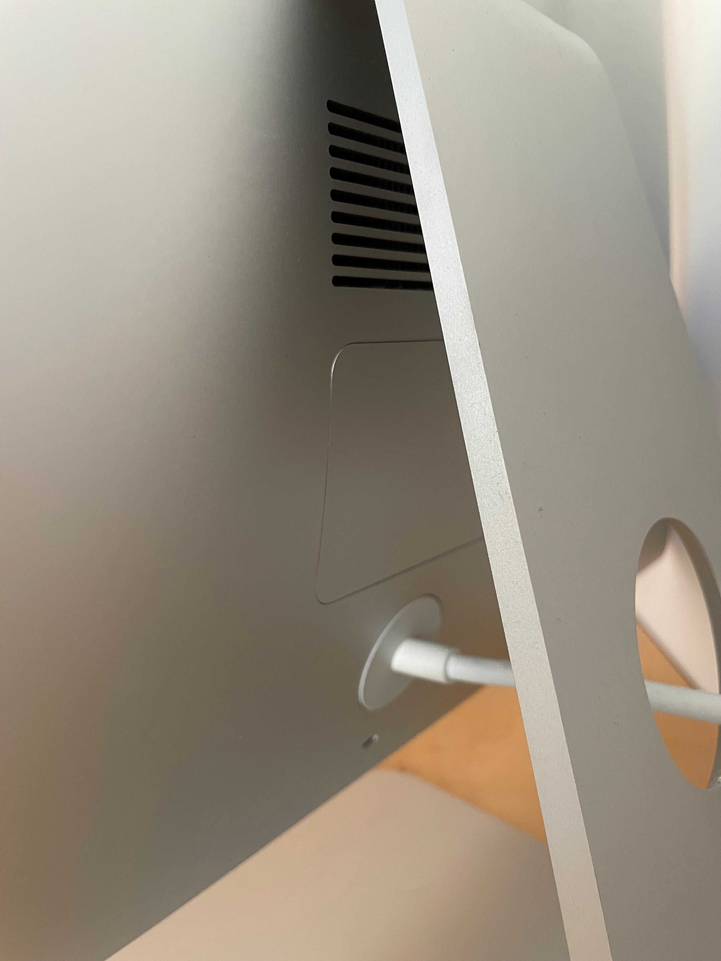 Apple iMac 27" Retina 5K (2019) 40 GB RAM Radeon Pro 570X 4 GB