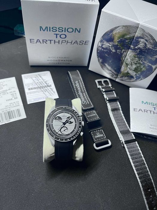 Zegarek Swatch Moonswatch, Mission to EARTHPHASE