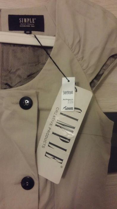 Sukienka SIMPLE rozmiar 40 ecru z paskiem kieszeniami NOWA 50% taniej