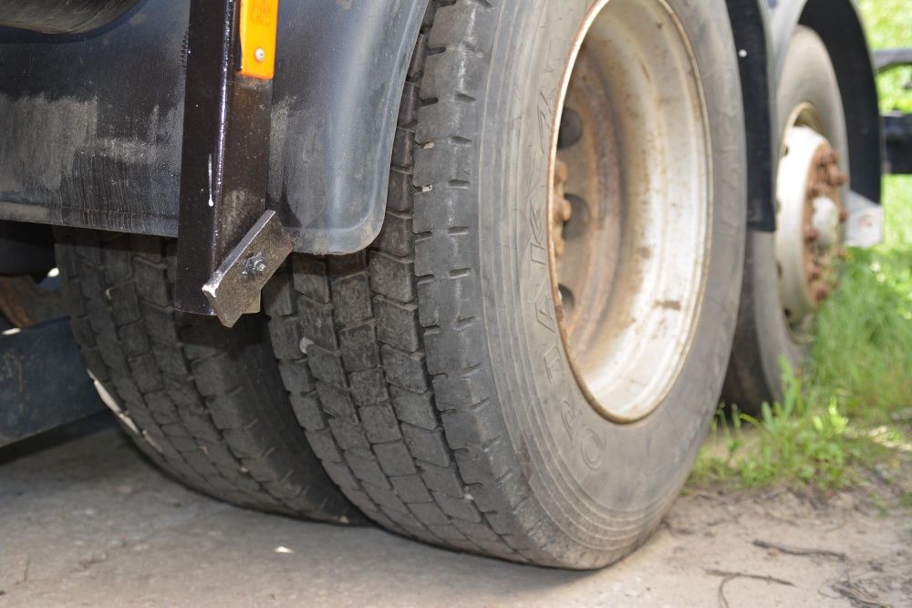 Продам MERCEDES Actros 2540