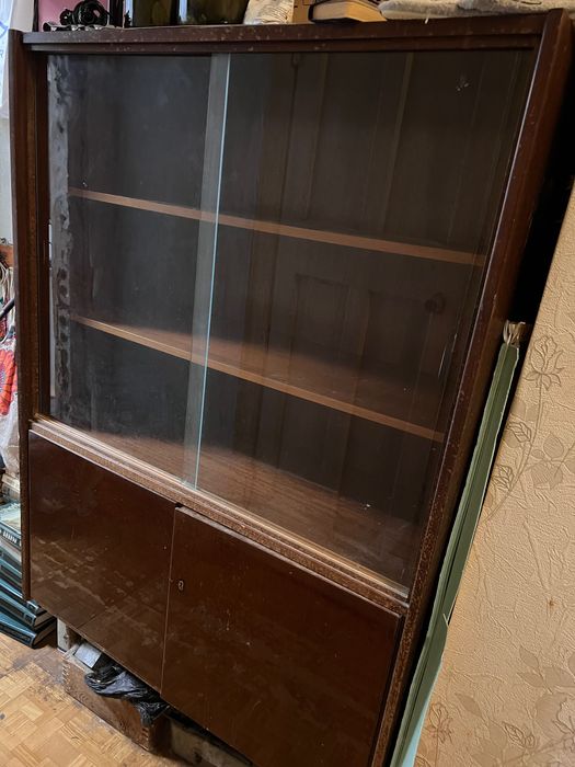 Шафа для книжок секретер