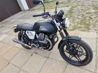 Moto Guzzi V7 2014 rok, okazja niski przebieg
