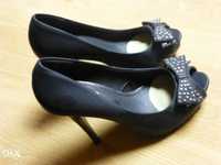 Sapatos Berska, como novos, Compensados SALDOS