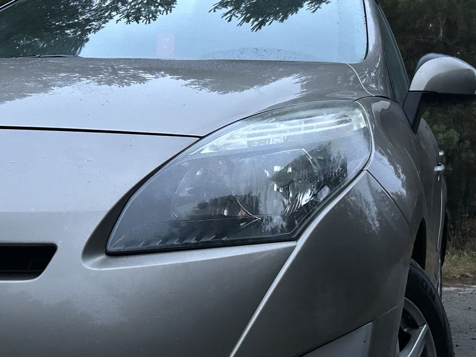 Авто в чудовому стані