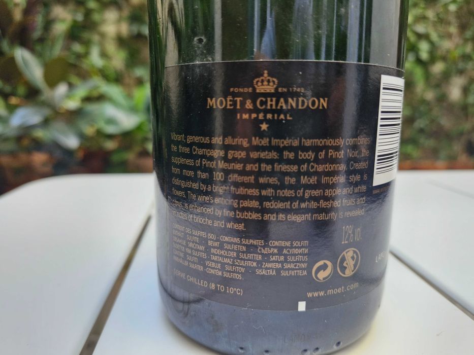 Champagne moet chandon