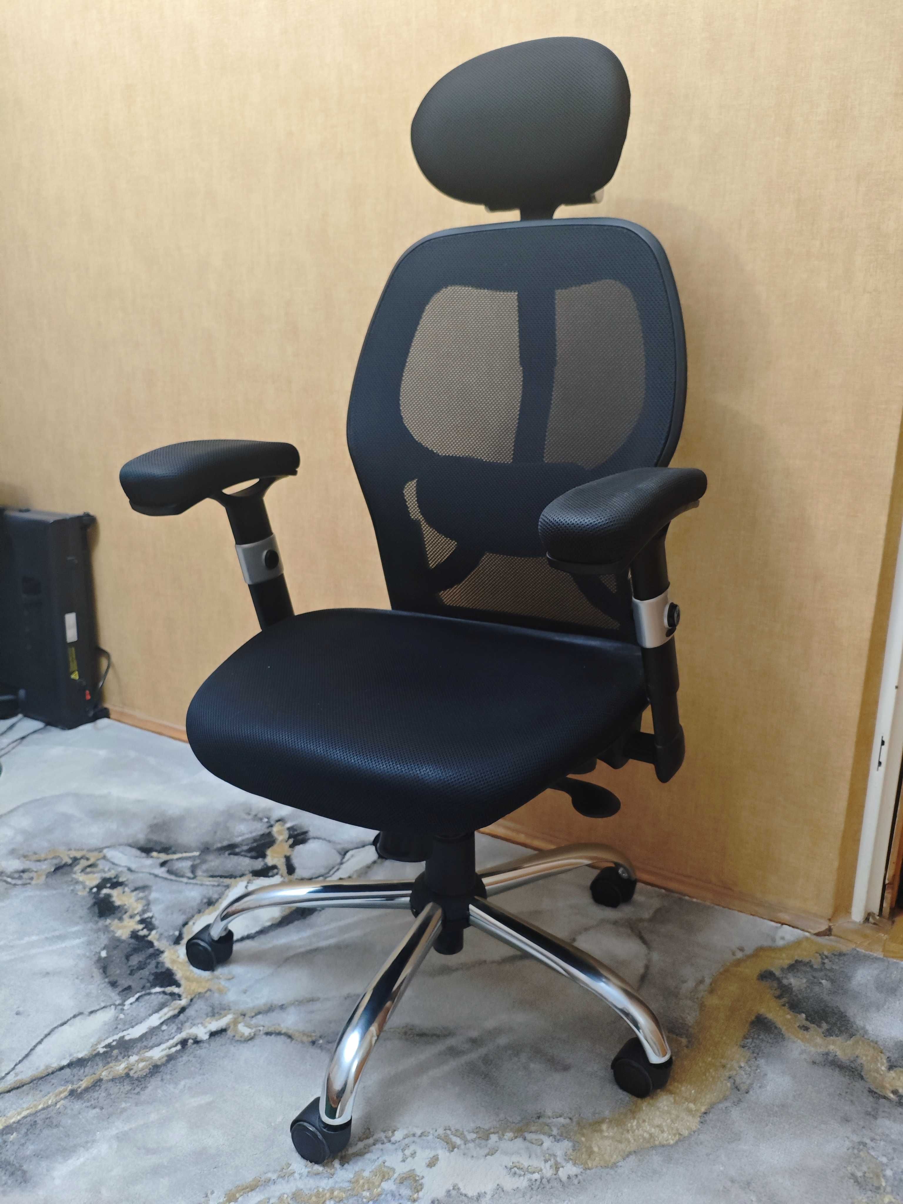 Fotel ergonomiczny Ergobox 106