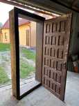 Продам соснові двері